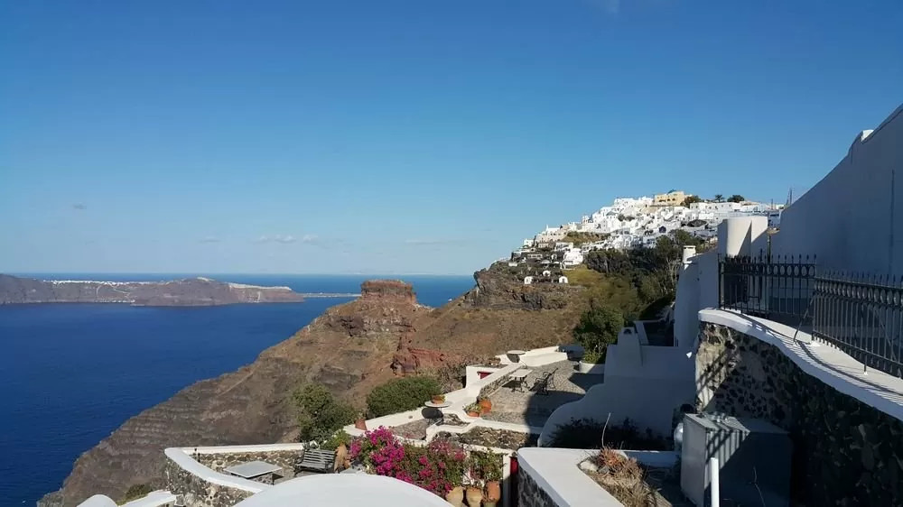 One of the best tours in Santorini is a walking tour through Imerovigli