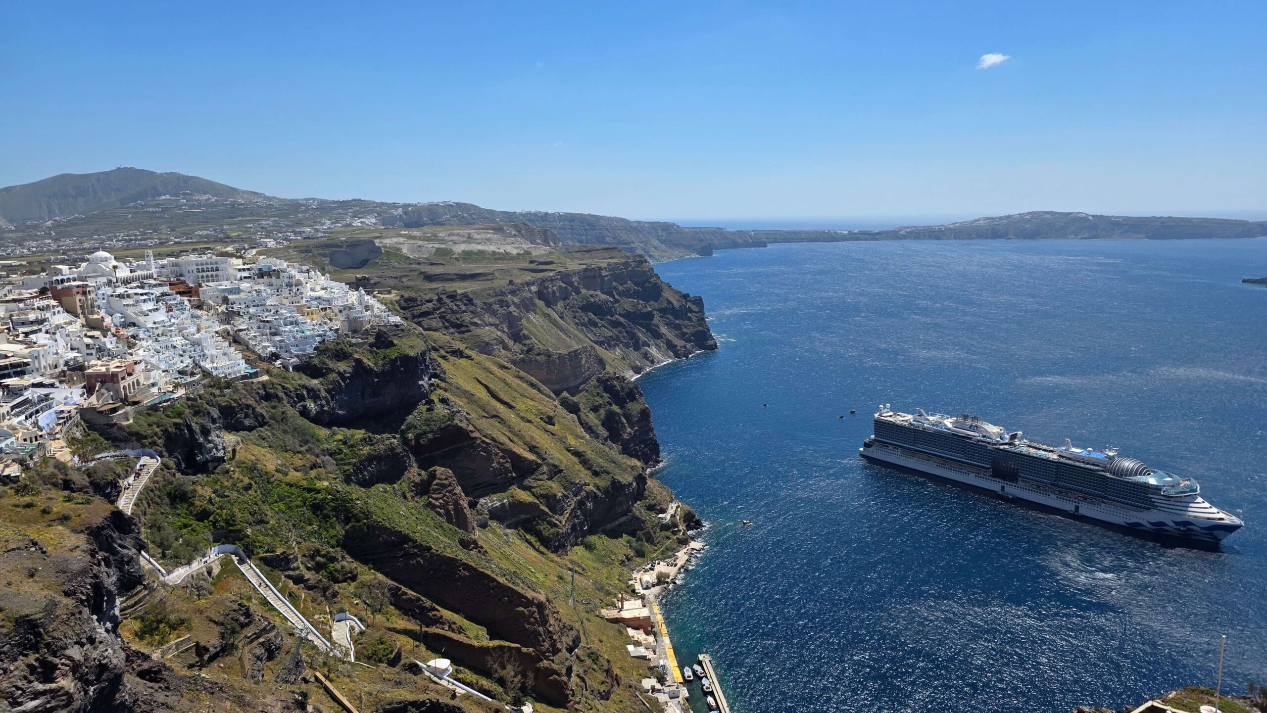 17 travel mistakes to avoid in Santorini: What you should absolutely not do